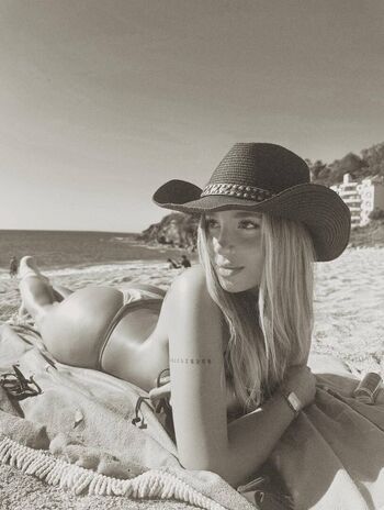 Full leaked Florenciamg private onlyfans photo