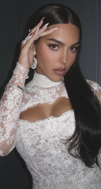 Full leaked Georgina rodriguez private onlyfans photo