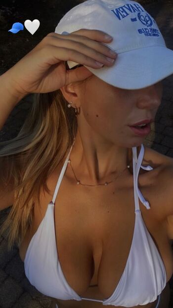 Full leaked Gita mollema page private onlyfans photo