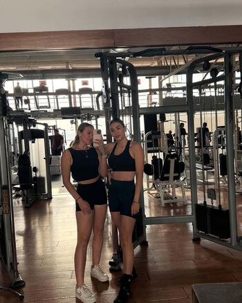 Full leaked Gloomy friend private onlyfans photo