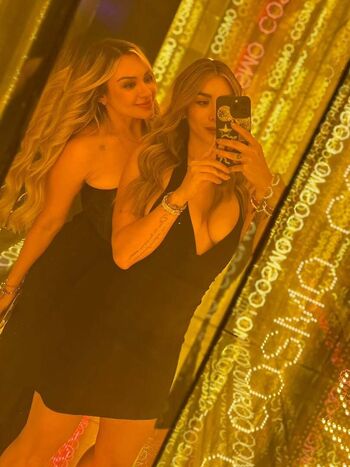 Full leaked Gloomy friend private onlyfans photo