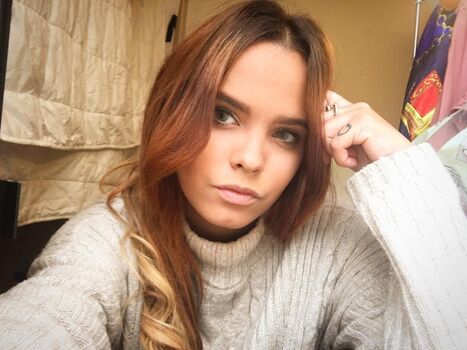 Full leaked Gloria camila private onlyfans photo