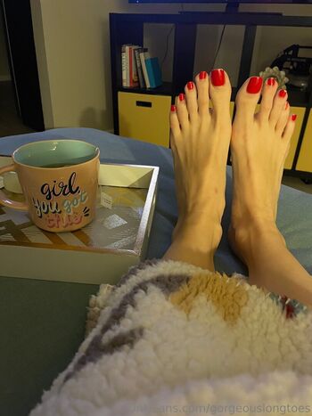 Full leaked Gorgeouslongtoes private onlyfans photo