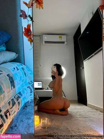Full leaked Gummies or saralia page private onlyfans photo