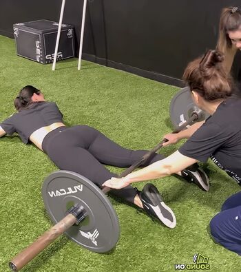 Full leaked Gym booty bubble butts private onlyfans photo