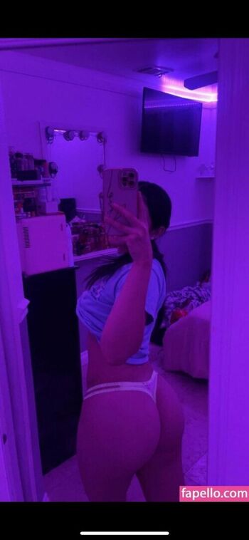 Full leaked Heluvaylenn  page private onlyfans photo