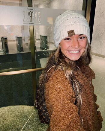 Hopie Schlenker