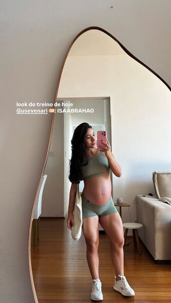 Isadora Abrahao