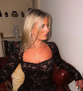 Full leaked Issy anderson private onlyfans photo