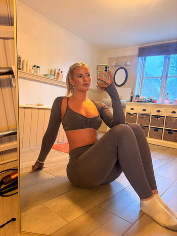 Full leaked Issy anderson private onlyfans photo