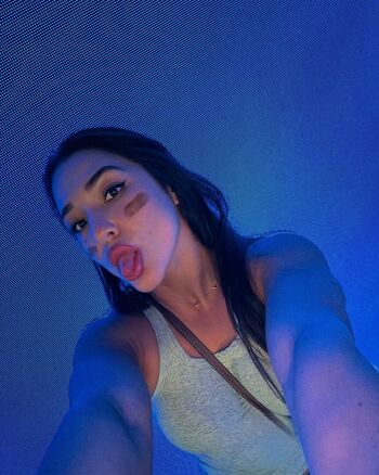 Full leaked Itscarolinamarie private onlyfans photo