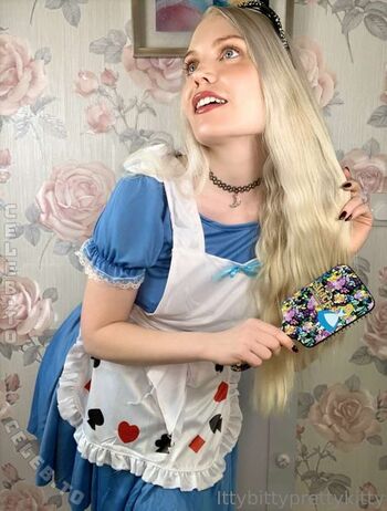 ittybittyprettykitty