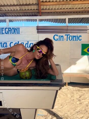 Full leaked Izabel goulart page private onlyfans photo