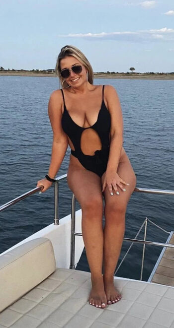 Full leaked Joannamusicofficial private onlyfans photo