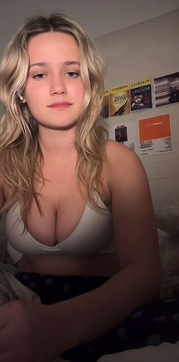 Full leaked Julianna elisee private onlyfans photo