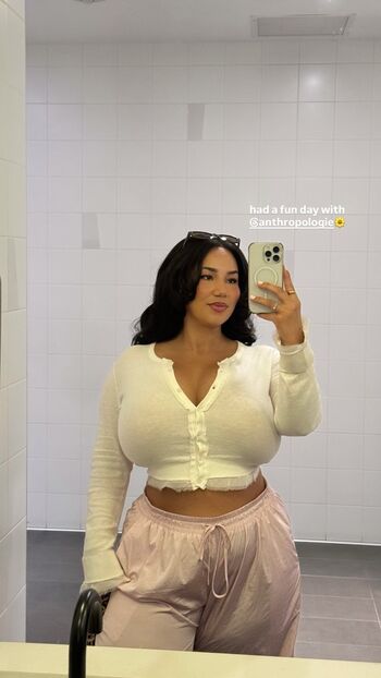 Katelyn Sade