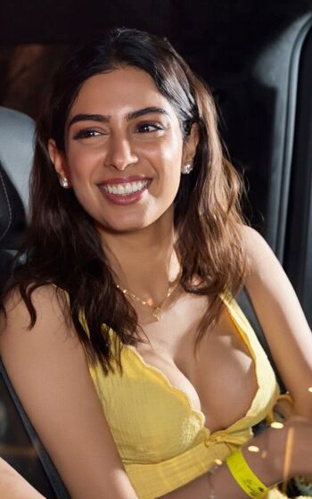 Full leaked Khushi kapoor page private onlyfans photo