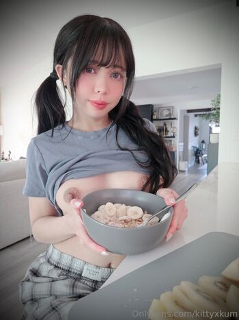 Full leaked Kittyxkum private onlyfans photo