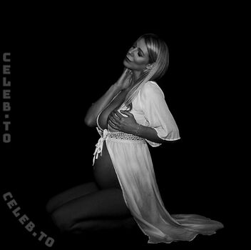 Full leaked Kristin roca private onlyfans photo