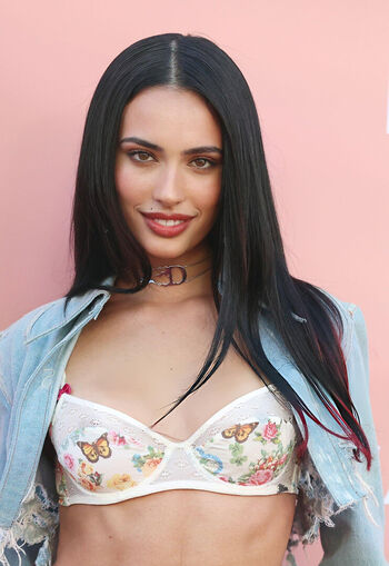 Full leaked Kylie cantrall page private onlyfans photo