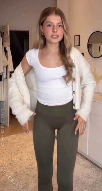Lea Alena