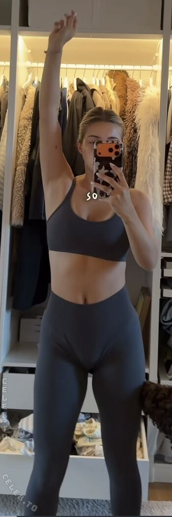 Full leaked Lea breuer private onlyfans photo