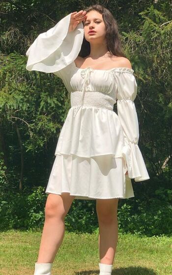 Full leaked Leeseyes private onlyfans photo