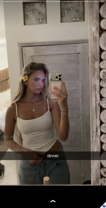 Full leaked Lies zhara private onlyfans photo