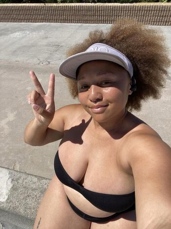 Full leaked Lightskin private onlyfans photo