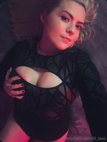 Full leaked Lil lexii private onlyfans photo