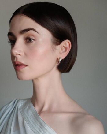 Lily Collins