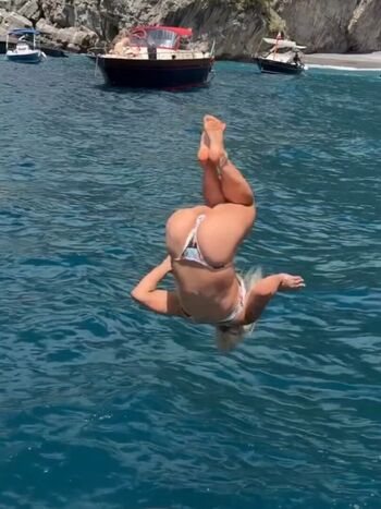 Full leaked Liv morgan private onlyfans photo