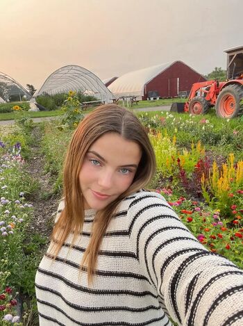 Full leaked Lola dubrul private onlyfans photo