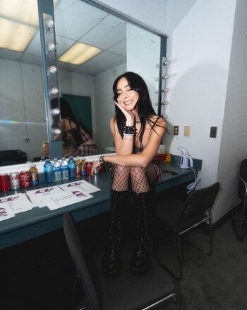 Full leaked Lily bella / private onlyfans photo