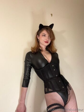 Full leaked Lolwhatgod private onlyfans photo