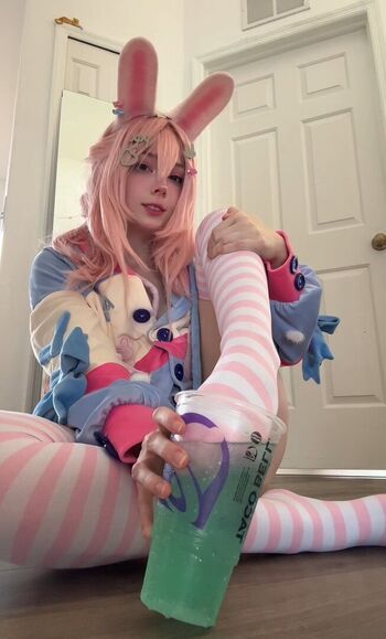 Full leaked Lolyomie private onlyfans photo