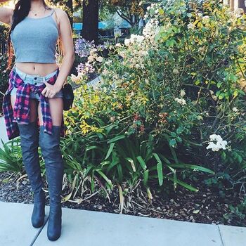 Full leaked Lovelynnc private onlyfans photo