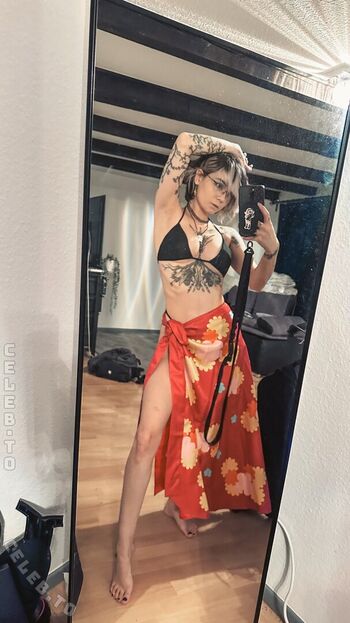 Full leaked Macezayuri private onlyfans photo
