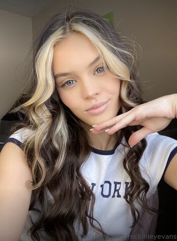 Full leaked Mckinley evans private onlyfans photo