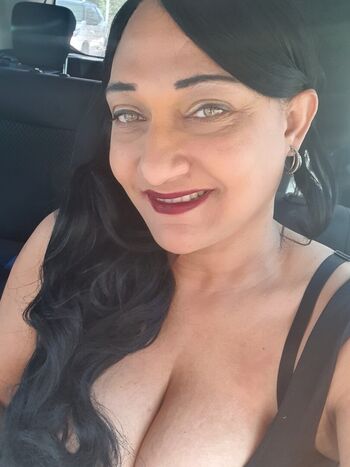 Full leaked Milf miss clare page private onlyfans photo