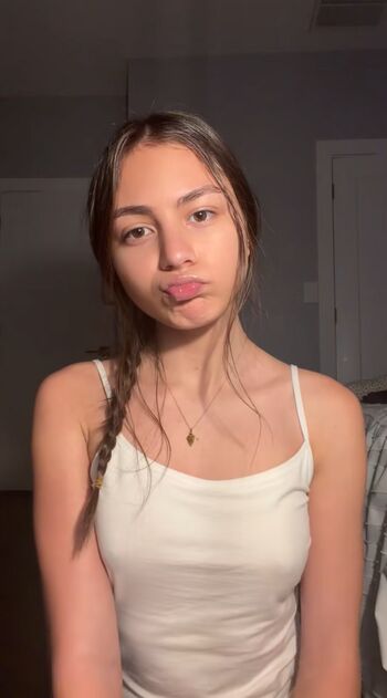 Full leaked Minicaryn private onlyfans photo