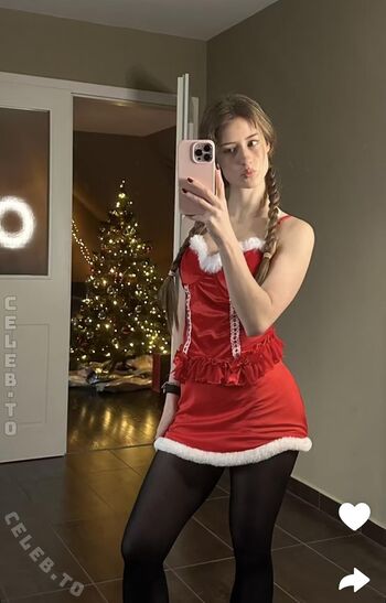 Full leaked Mira szalma private onlyfans photo