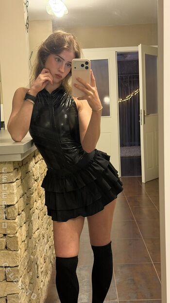 Full leaked Mira szalma private onlyfans photo