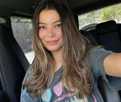 Full leaked Miranda cosgrove private onlyfans photo