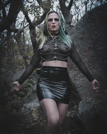 Full leaked Missmetnal private onlyfans photo