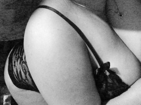 Full leaked Nesh private onlyfans photo