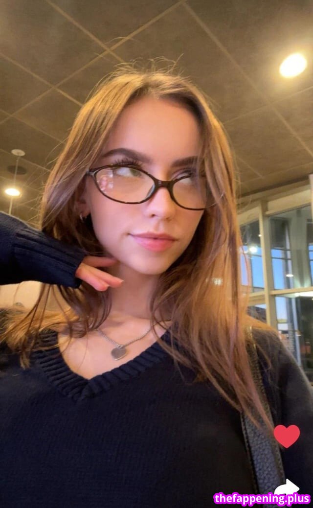 Katelyn Elizabeth / katelynelizabeth / nnayetakk 누드 OnlyFans 사진 #1184