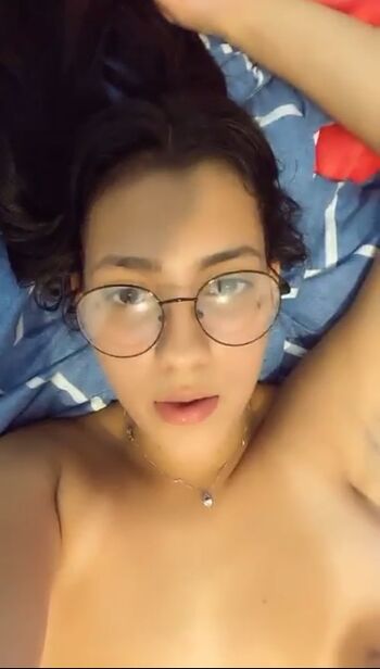 Full leaked Novinhas peitudas private onlyfans photo