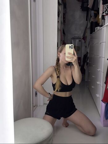 Full leaked Oksana neveselaya private onlyfans photo