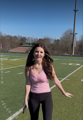 Full leaked Olivia parker private onlyfans photo